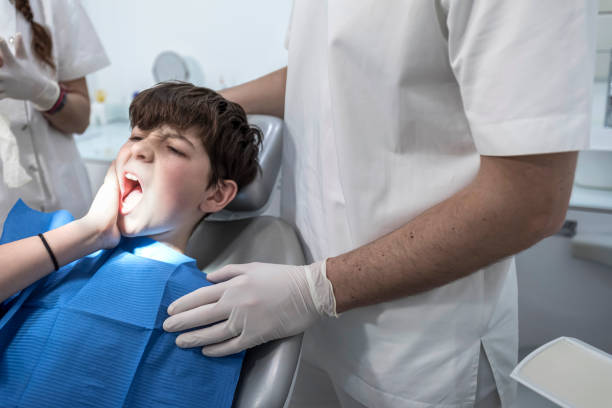 Best Tooth Infection Emergency Dentist  in Rome City, IN